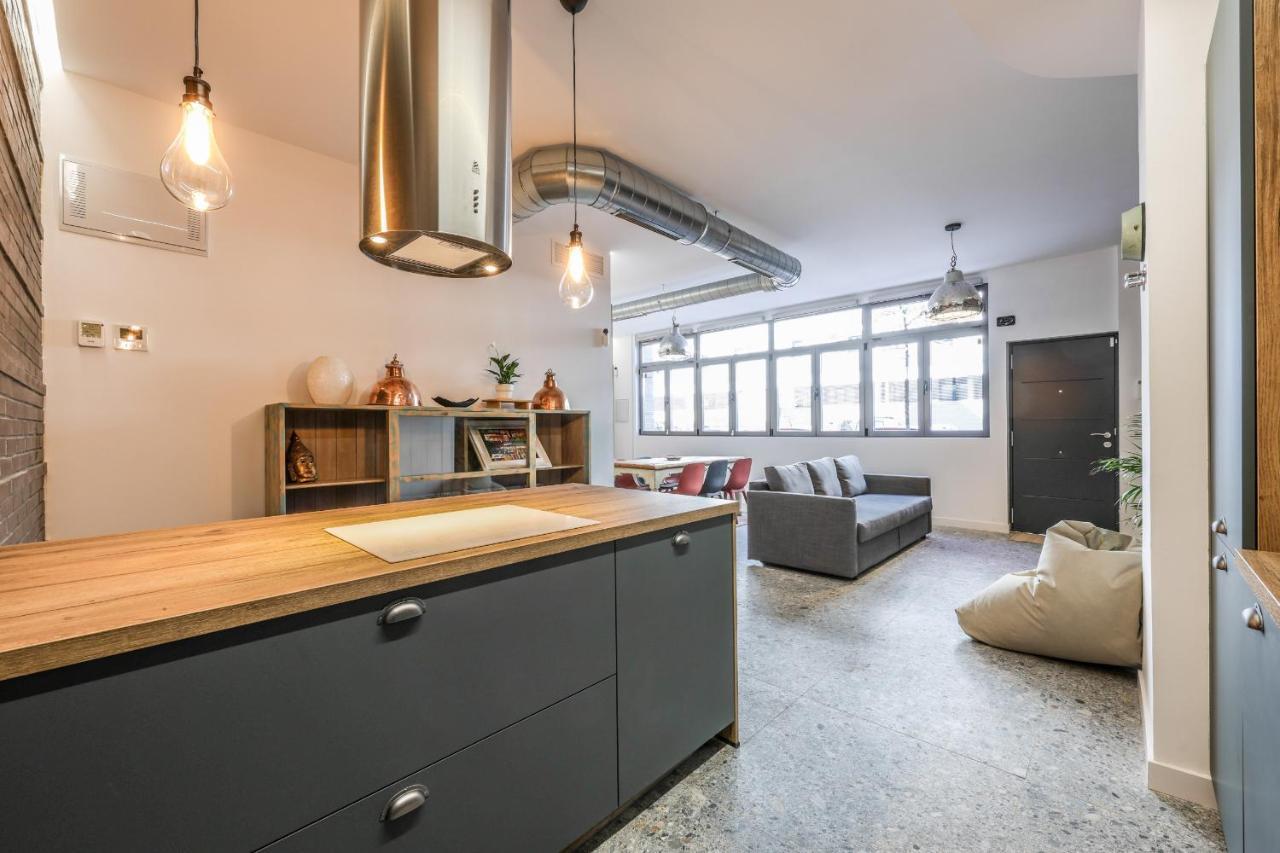 Loft Reformado Industrial Apartment Madrid Bagian luar foto
