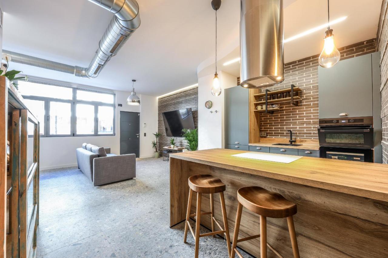 Loft Reformado Industrial Apartment Madrid Bagian luar foto
