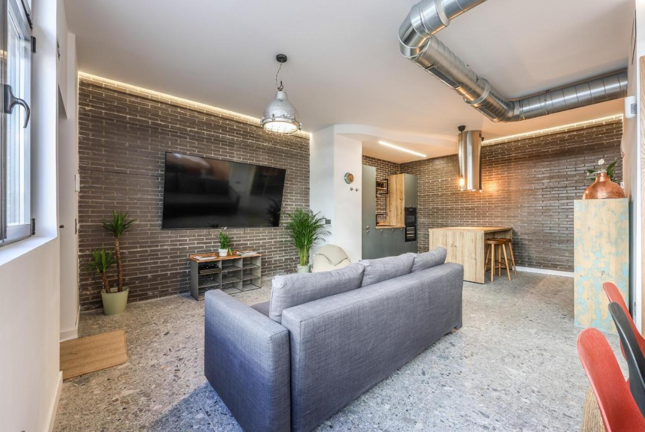 Loft Reformado Industrial Apartment Madrid Bagian luar foto