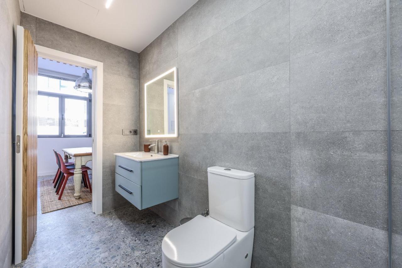 Loft Reformado Industrial Apartment Madrid Bagian luar foto