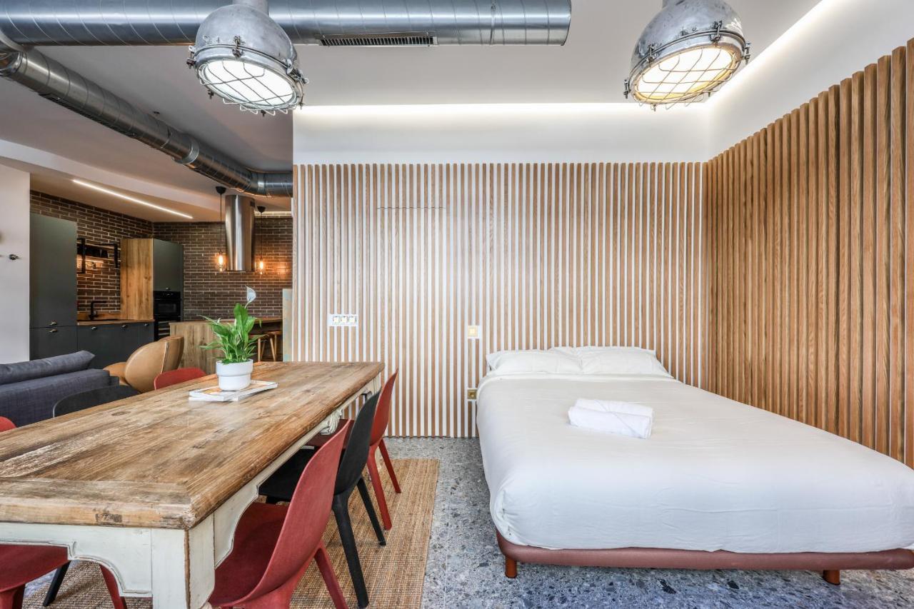 Loft Reformado Industrial Apartment Madrid Bagian luar foto