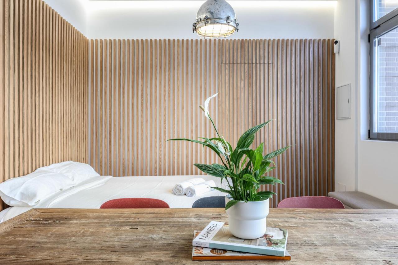 Loft Reformado Industrial Apartment Madrid Bagian luar foto