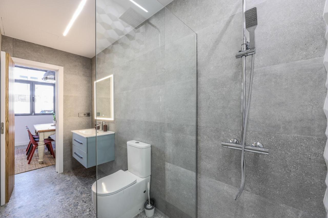 Loft Reformado Industrial Apartment Madrid Bagian luar foto