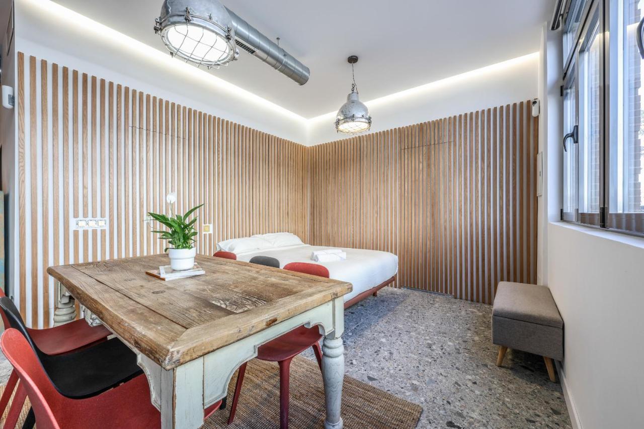 Loft Reformado Industrial Apartment Madrid Bagian luar foto